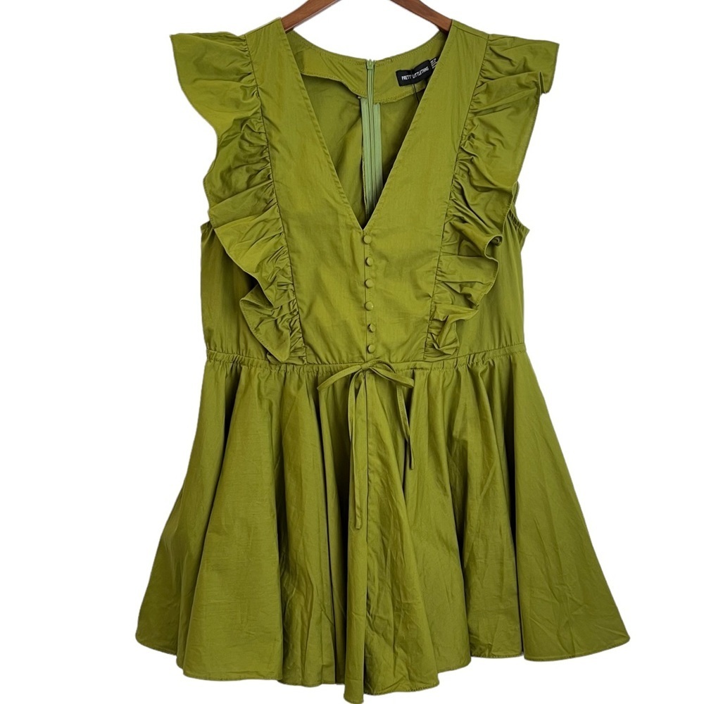 Pretty Little Thing Olive Poplin Button Detail Flare Short Romper Size 8